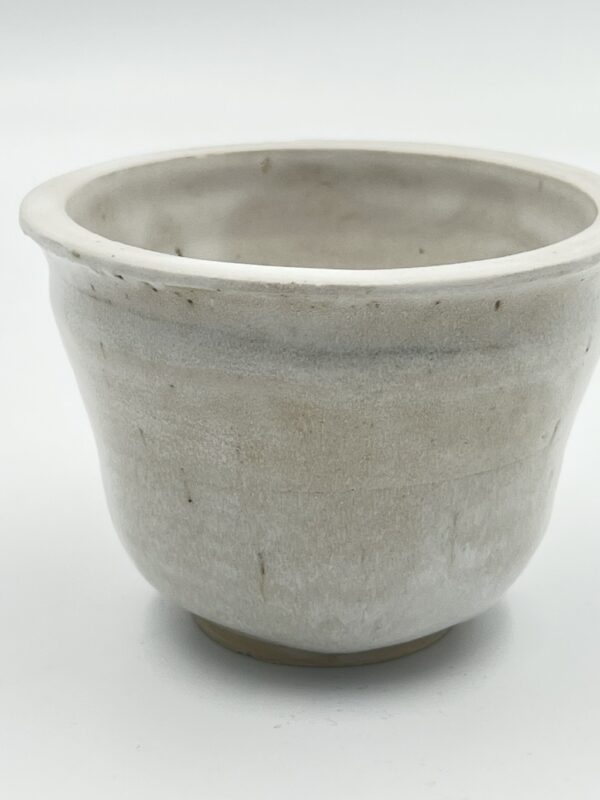 w001-002 — handmade ice white cup