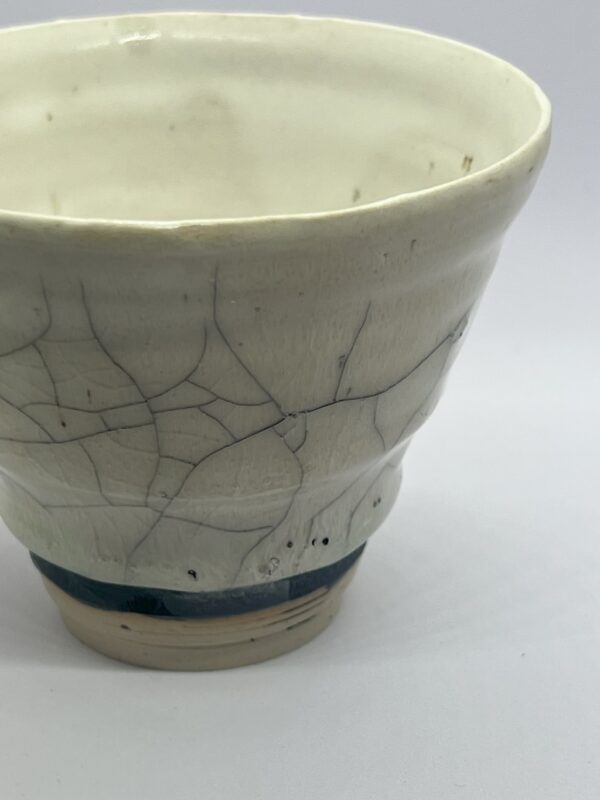 w001-009 — handmade craqué bowl - Image 3